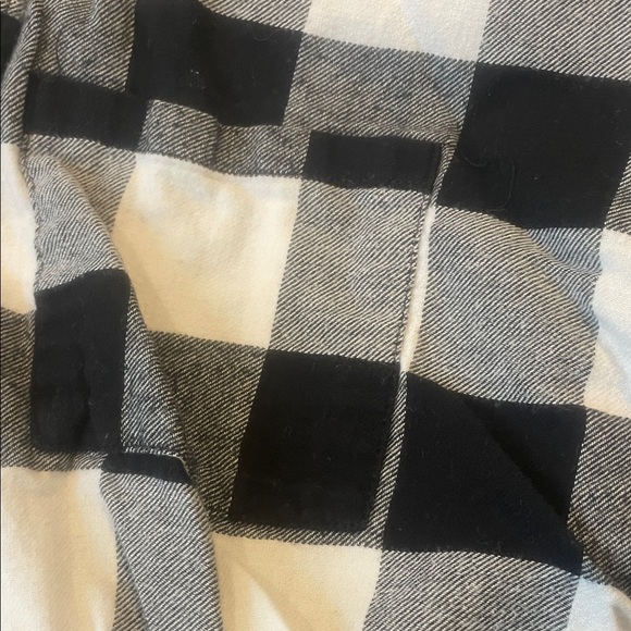 H&M Monochrome Plaid Shirt - Picture 4 of 6